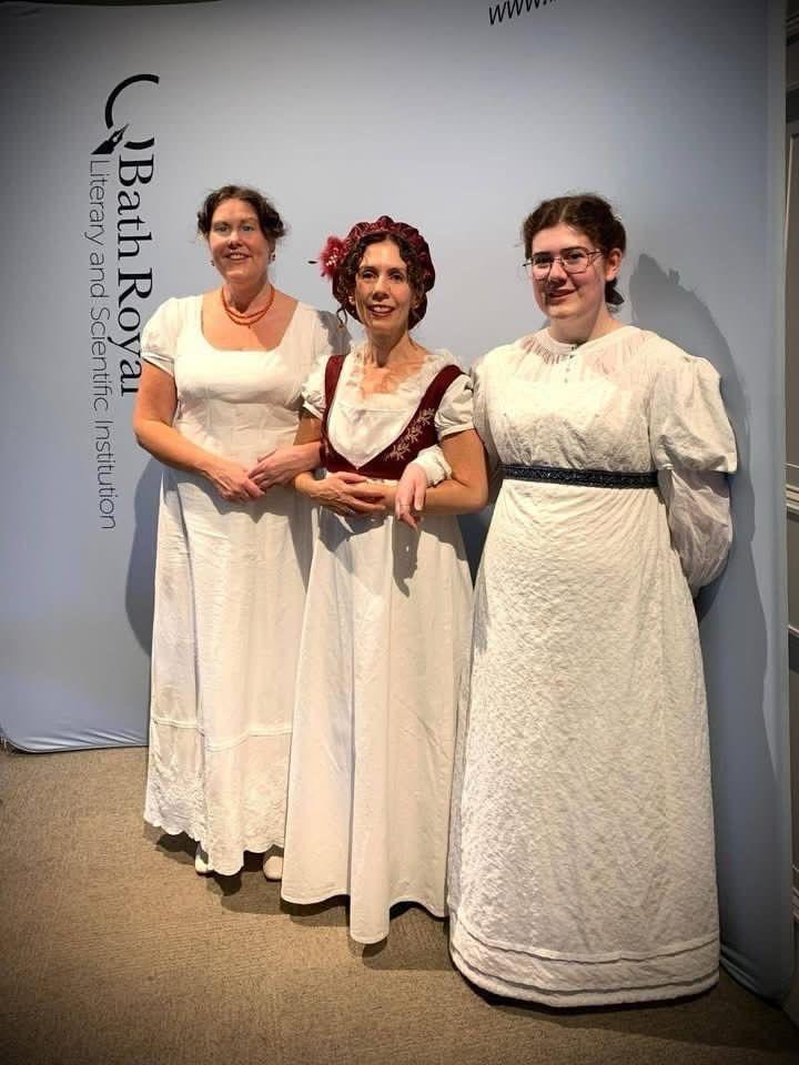 Annemarie portrait with harp