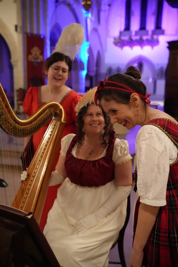 Annemarie harp and setting